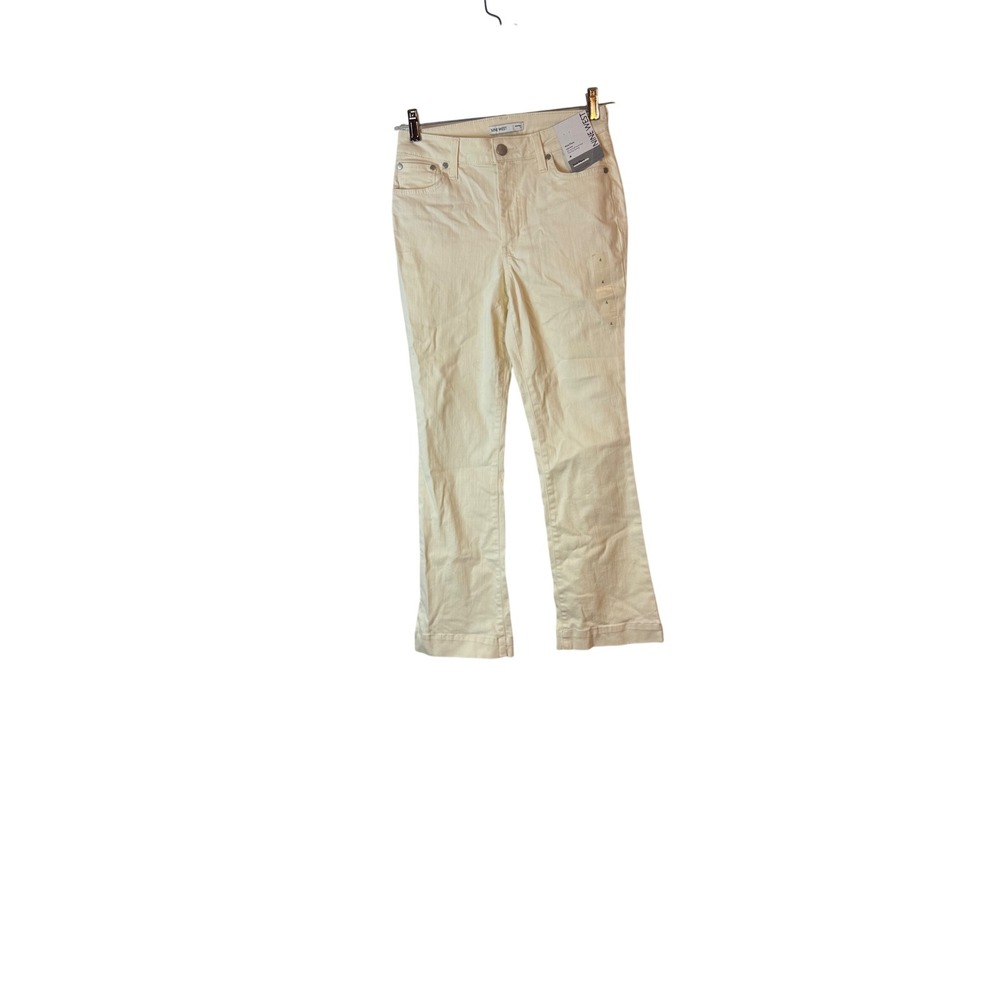NWT Nine West Women's Cream Kick Flare High Rise Cropped Jeans Size 4‎